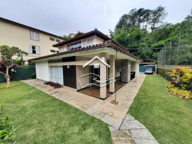 [677] Casa em Itaipava, Petrópolis/RJ