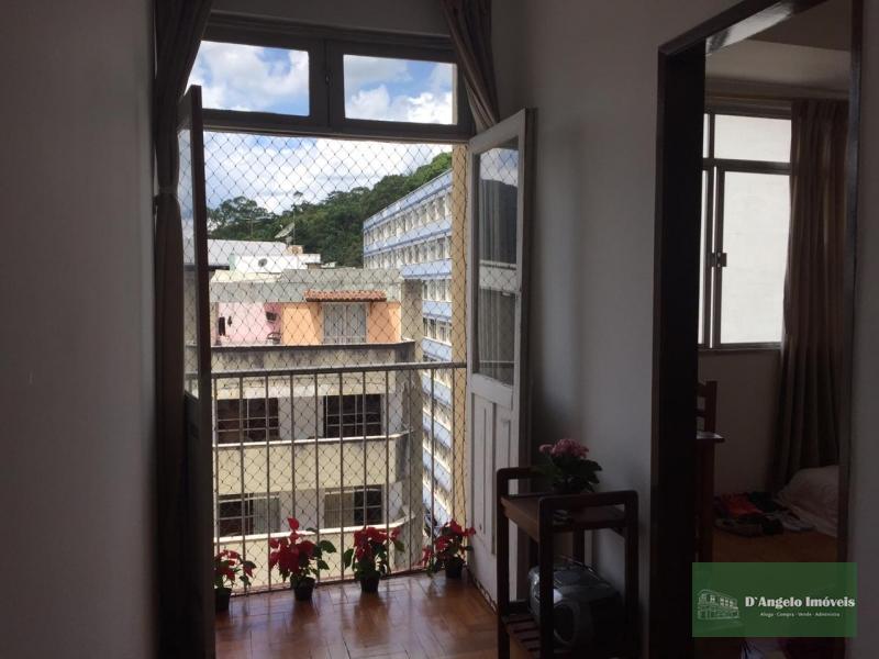 Apartamento em Petrópolis, Centro [Cod 130] - D