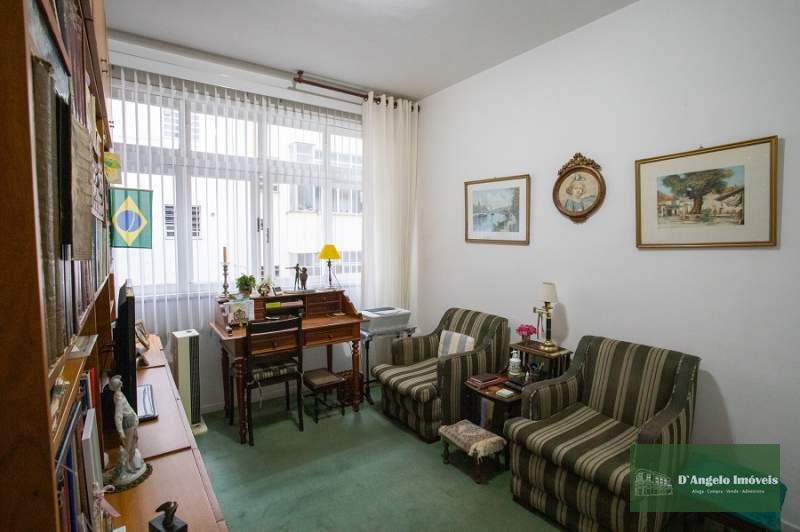 Apartamento em Petrópolis, Centro [Cod 238] - D