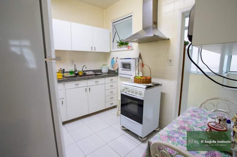 Apartamento em Petrópolis, Centro [Cod 238] - D