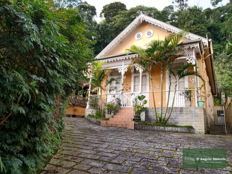 Casa em Petrópolis, Centro [Cod 243] - D