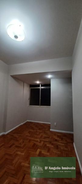 Apartamento em Petrópolis, Centro [Cod 270] - D