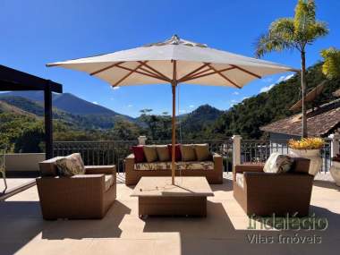  alt=