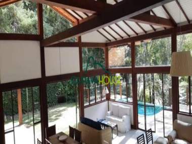[CI 1196] Casa em ITAIPAVA, Petrópolis