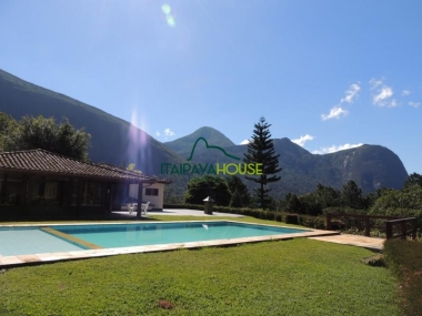 [CI 1499] Casa em ARARAS, Petrópolis