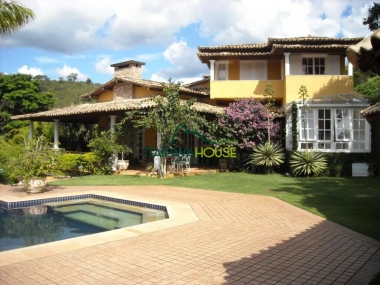 [CI 1980] Casa em ITAIPAVA, Petrópolis