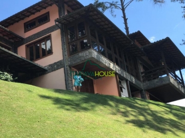 [CI 2154] Casa em ITAIPAVA, Petrópolis