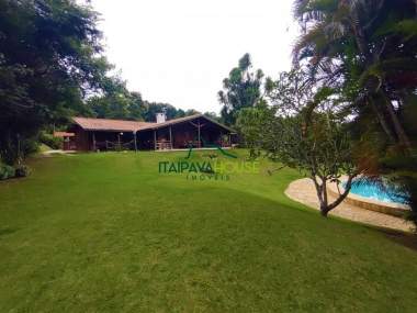 [CI 2343] Casa em ITAIPAVA, Petrópolis