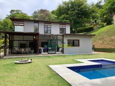 [CI 2375] Casa em ITAIPAVA, Petrópolis