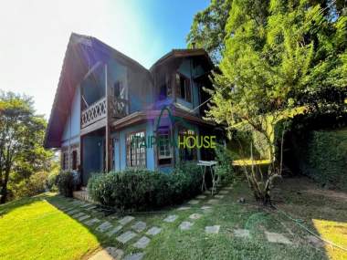 [CI 2408] Casa em ITAIPAVA, Petrópolis