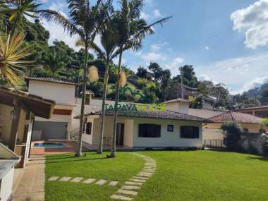 [CI 2488] Casa em ITAIPAVA, Petrópolis