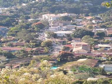 Terreno Residencial em Nogueira - Petrópolis