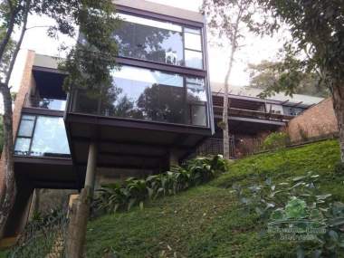 Casa em Itaipava - Petrópolis - 4 Quartos