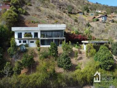 Casa em Condomínio em Itaipava Petrópolis