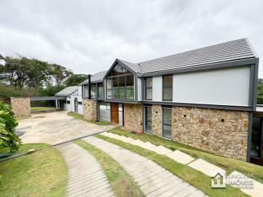 Casa em Condomínio em Itaipava Petrópolis
