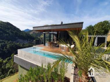 Casa em Condomínio em Araras Petrópolis