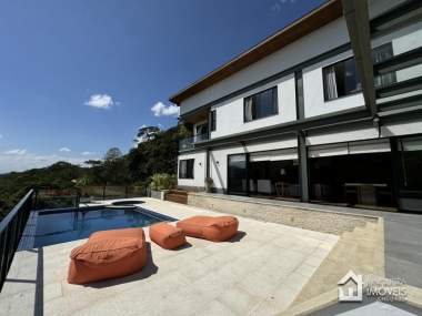 Casa em Condomínio em Itaipava Petrópolis