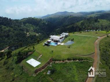 Casa em Condomínio em Membeca Paraíba do Sul