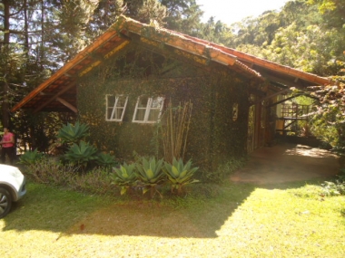 [CI 400] Casa em Vale das Videiras - Petrópolis/RJ