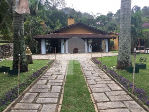 Casa em Petrópolis, Araras