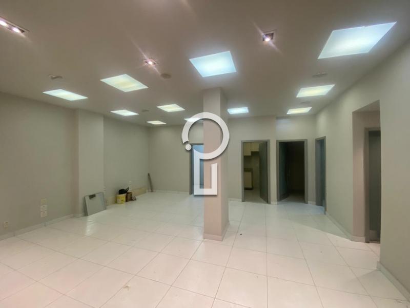 Imóvel Comercial para Alugar em Centro, Petrópolis - RJ - Foto 9