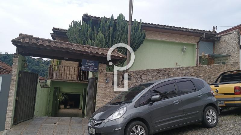 Casa à venda em Bingen, Petrópolis - RJ