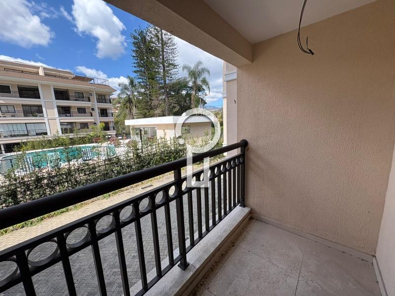Apartamento à venda em Itaipava, Petrópolis - RJ