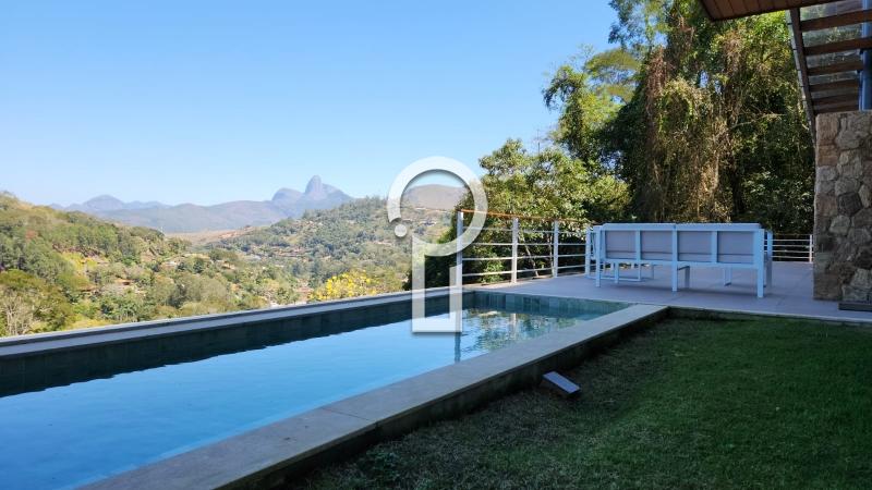 Casa para temporada em Barra da Tijuca, Petrópolis - RJ