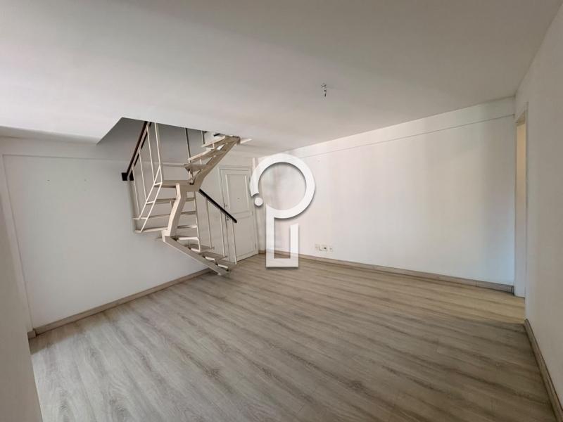 Apartamento para Alugar  à venda em Itaipava, Petrópolis - RJ - Foto 13