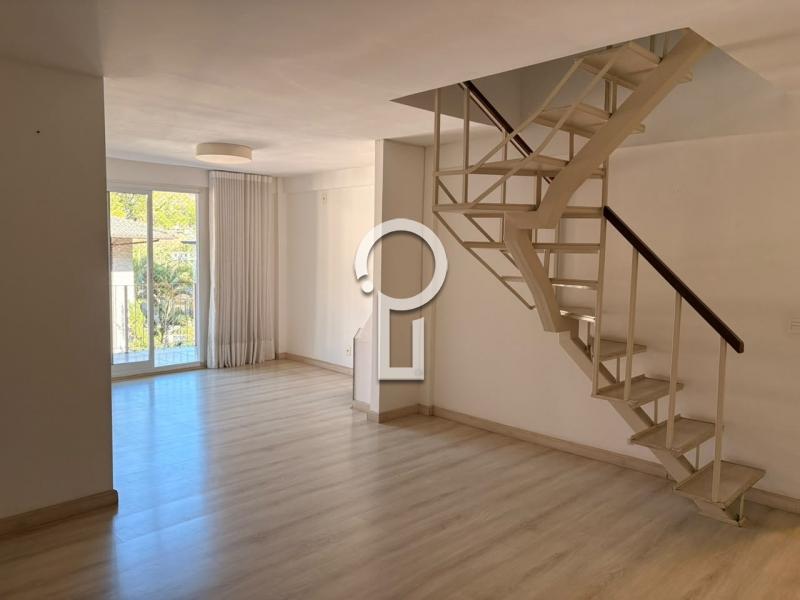 Apartamento para alugar em Itaipava, Petrópolis - RJ