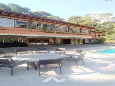 [202] Casa em Corrêas, Petrópolis/RJ