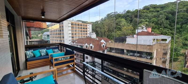 Apartamento à venda em Centro, Petrópolis - RJ - Foto 1