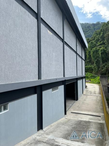 Imóvel Comercial para Alugar em Quissamã, Petrópolis - RJ - Foto 12