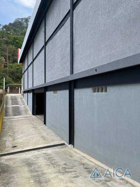 Imóvel Comercial para Alugar em Quissamã, Petrópolis - RJ - Foto 11