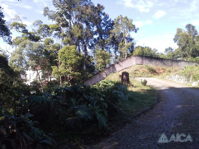 Terreno Comercial à venda em Valparaíso, Petrópolis - RJ - Foto 3