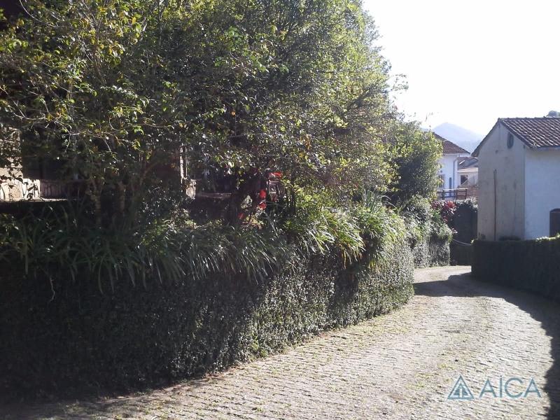 Terreno Comercial à venda em Valparaíso, Petrópolis - RJ - Foto 7