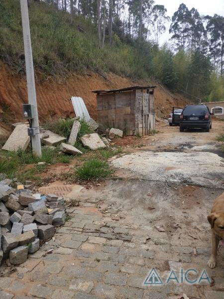 Terreno Residencial à venda em Carangola, Petrópolis - RJ - Foto 1