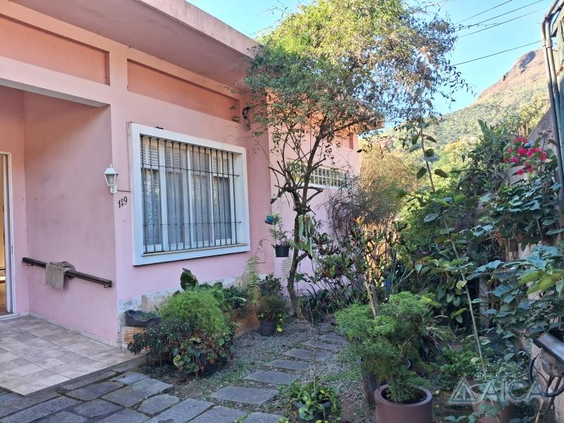 Casa à venda em Samambaia, Petrópolis - RJ - Foto 1