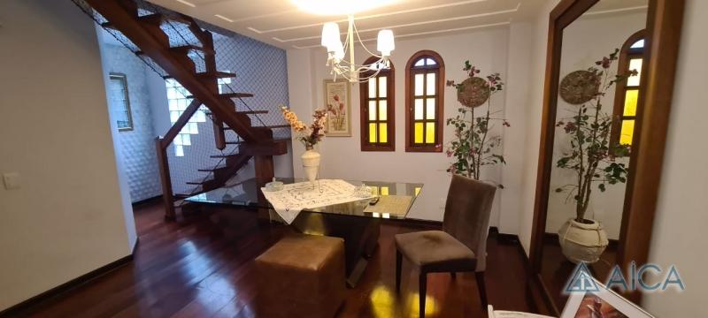 Casa à venda em Siméria, Petrópolis - RJ - Foto 1