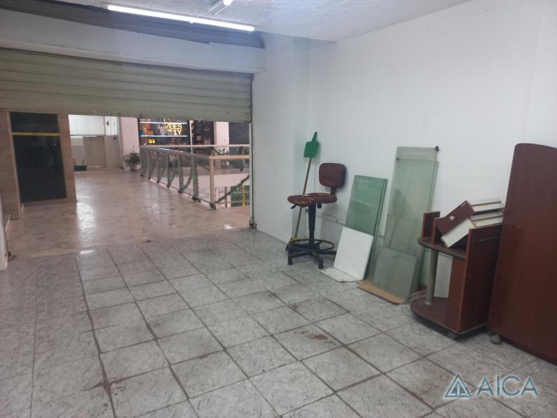 Imóvel Comercial para Alugar em Centro, Petrópolis - RJ - Foto 6