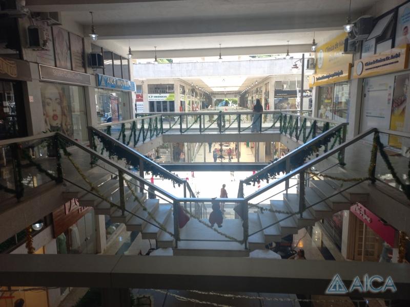 Imóvel Comercial para Alugar em Centro, Petrópolis - RJ - Foto 1
