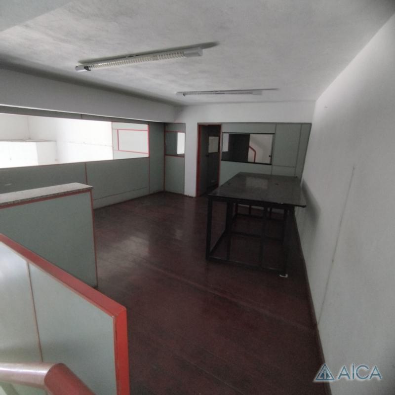 Imóvel Comercial para Alugar em Centro, Petrópolis - RJ - Foto 8