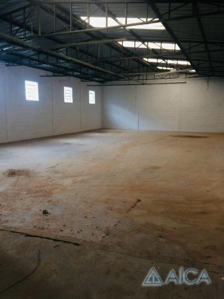 Imóvel Comercial para Alugar em Quarteirão Brasileiro, Petrópolis - RJ - Foto 4