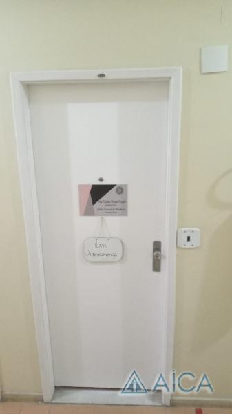Sala à venda em Centro, Petrópolis - RJ