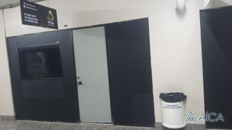 Sala à venda em Centro, Petrópolis - RJ