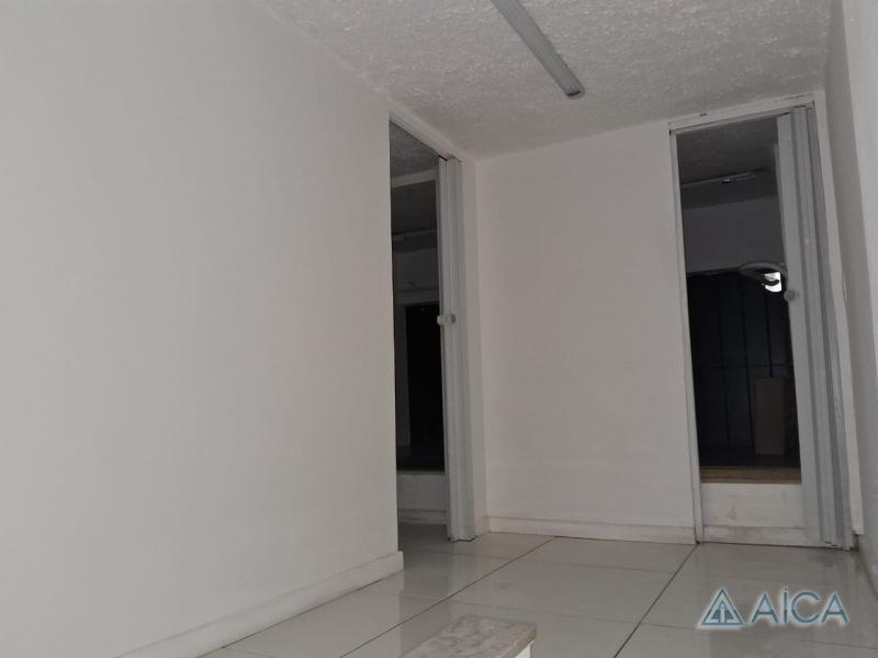 Imóvel Comercial para Alugar em Centro, Petrópolis - RJ - Foto 4
