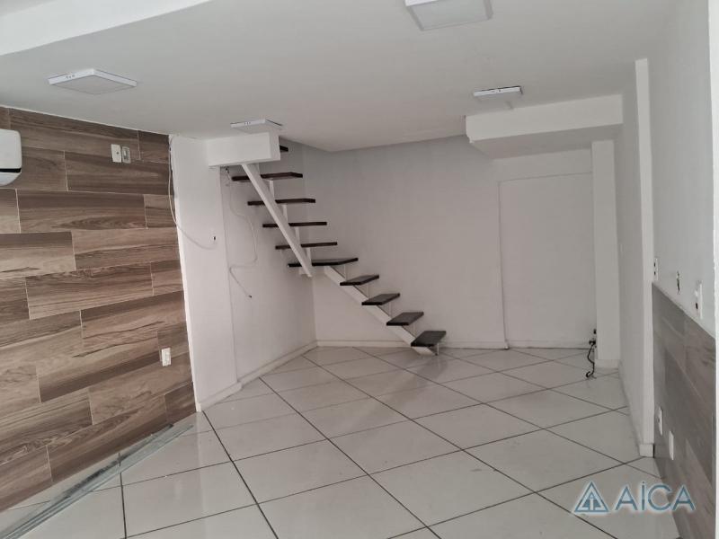 Imóvel Comercial para Alugar em Centro, Petrópolis - RJ - Foto 2