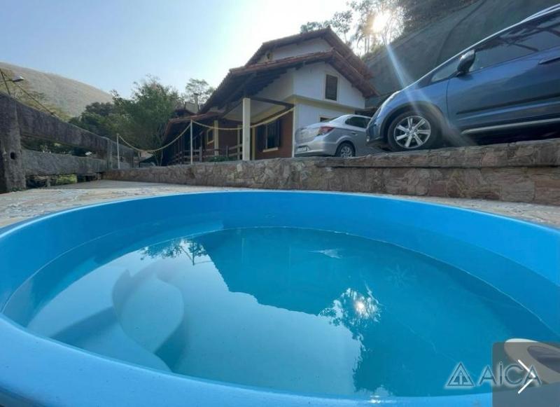 Casa à venda em Itaipava, Petrópolis - RJ - Foto 1