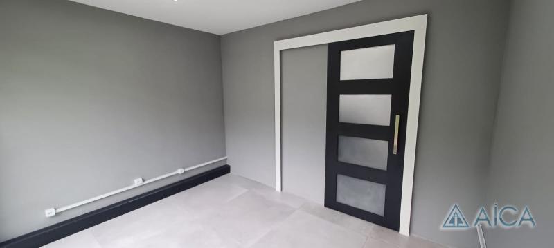 Loja para Alugar em Quarteirão Brasileiro, Petrópolis - RJ - Foto 4