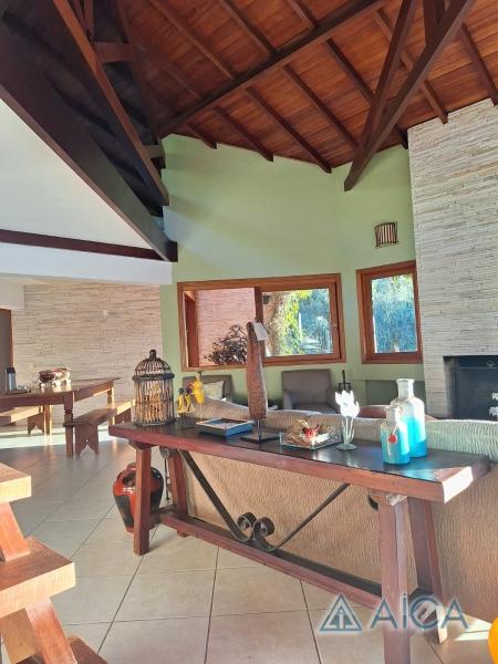 Casa para Temporada ,  para Alugar  à venda em Itaipava, Petrópolis - RJ - Foto 1